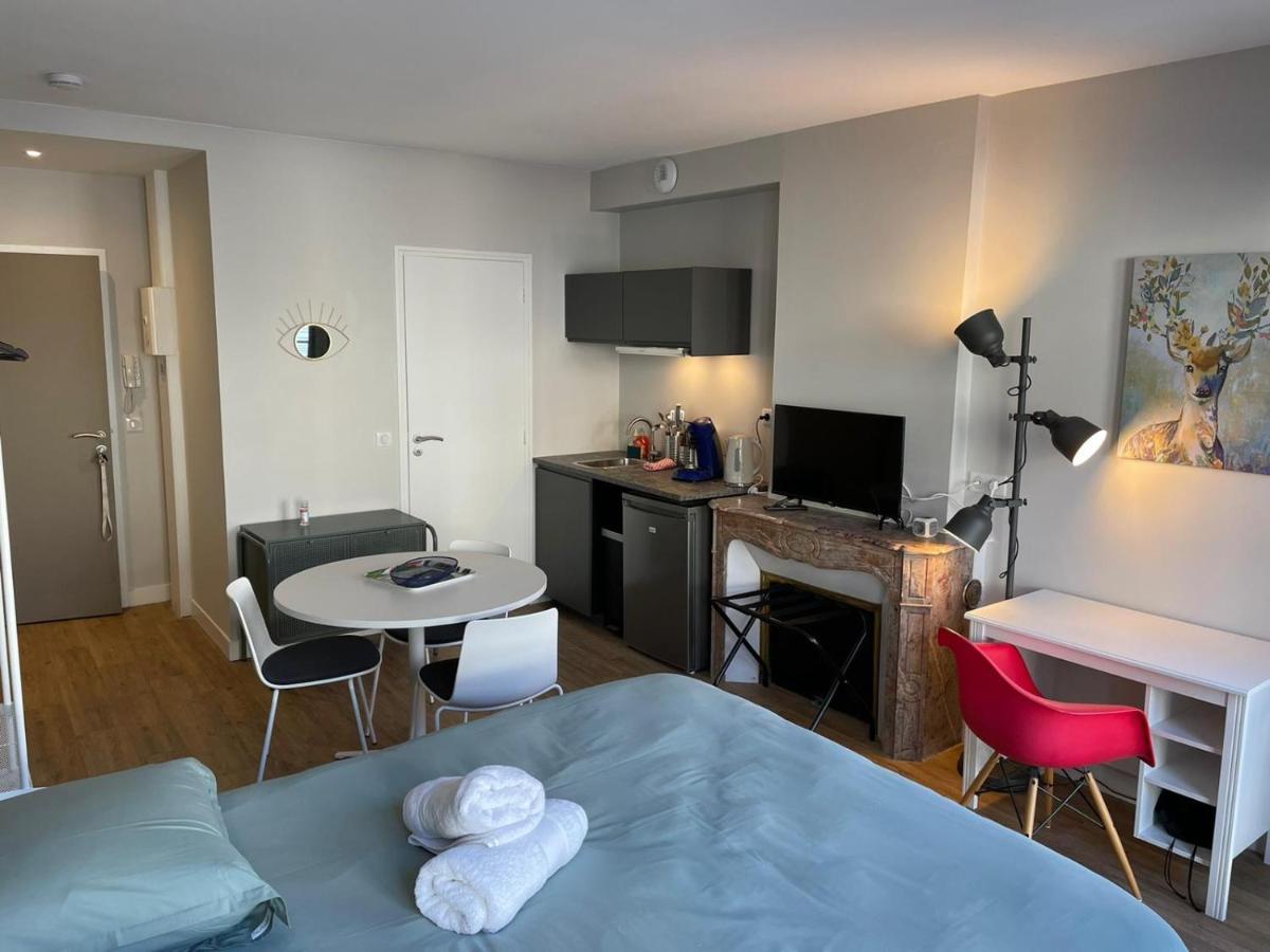 Ferienwohnung Chaleureux Studio * Neuf * Hypercentre * Wifi * Orléans Exterior foto
